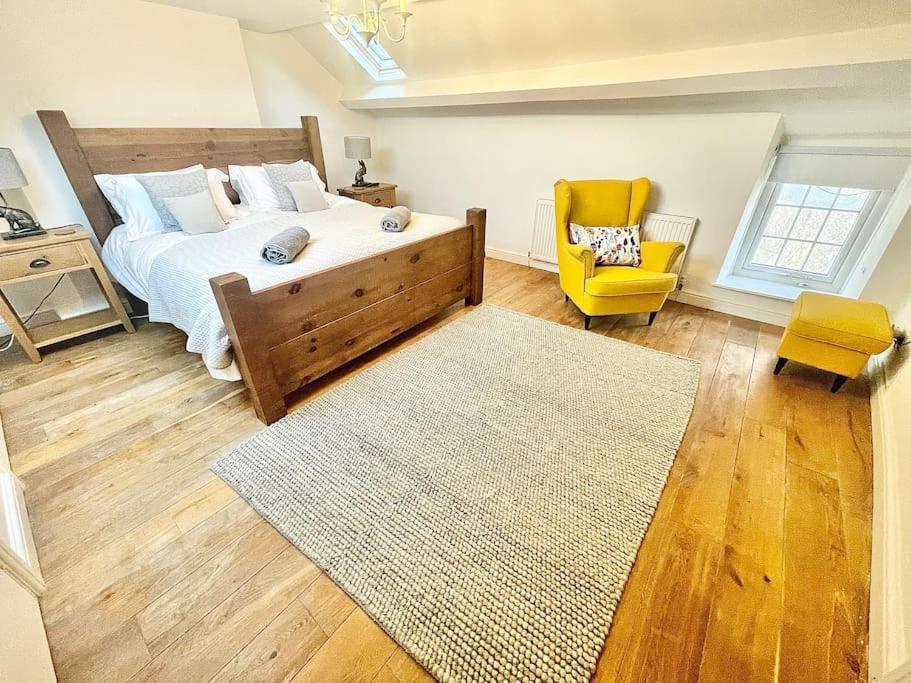 *Brecon Beacons,Log Burner, Hot Tub Dogs Welcome* كريكهاوْل المظهر الخارجي الصورة